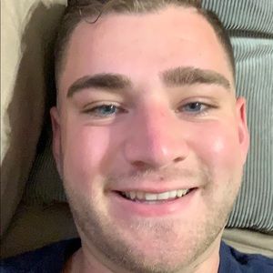 Meet your Posher, Nicolas